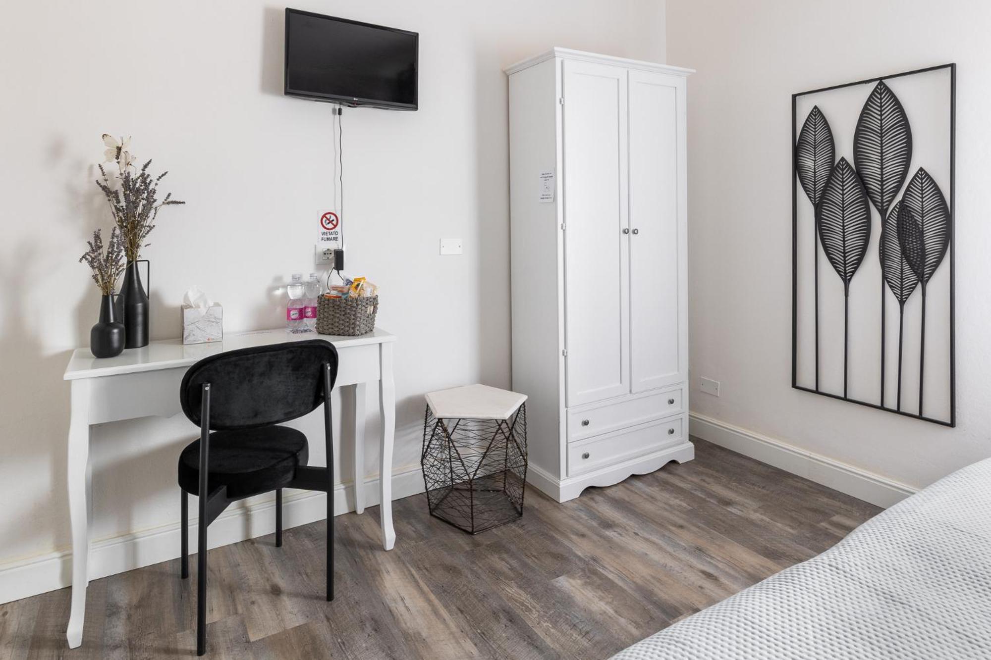 B&B La Fenice Bologna Bagian luar foto
